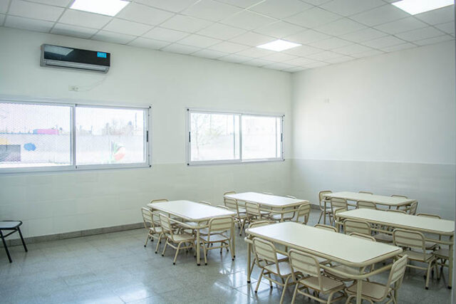 MORENO ESCUELA MDN