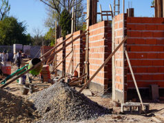 Moreno| Construyen un nuevo edificio escolar en Francisco Álvarez