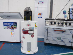Moreno| Entregó equipamiento para 27 nuevos comedores escolares